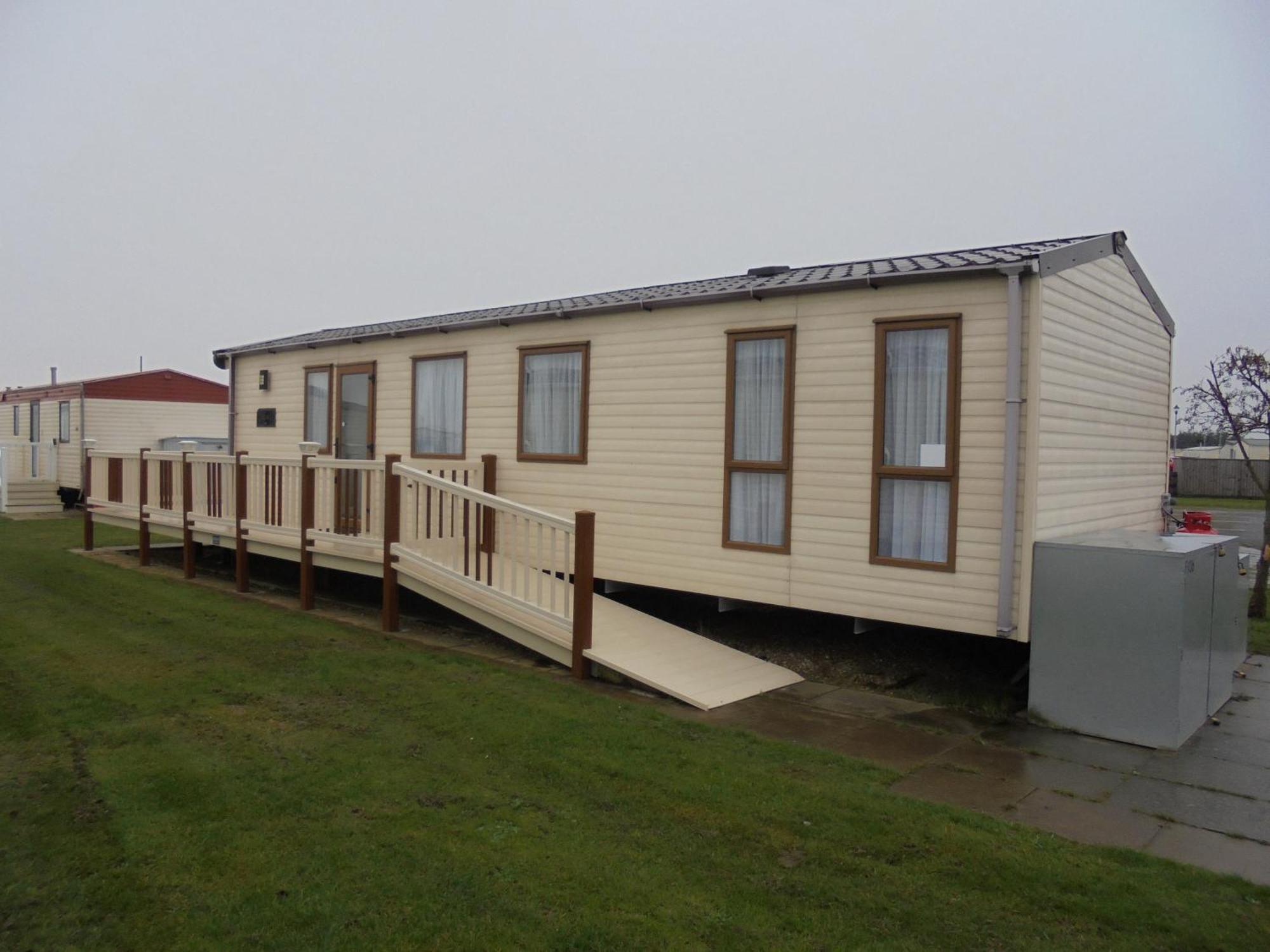The Grange Ingoldmells: Elan 6 Berth, Central Heated, Wrap Around Decking Bagian luar foto