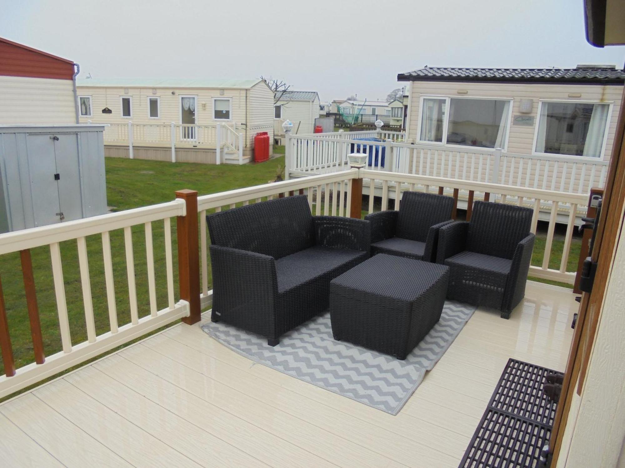 The Grange Ingoldmells: Elan 6 Berth, Central Heated, Wrap Around Decking Bagian luar foto